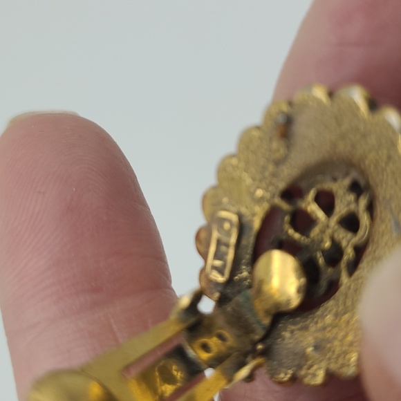 ART Arthur Pepper Vintage Clip On Earrings - Picture 7 of 12